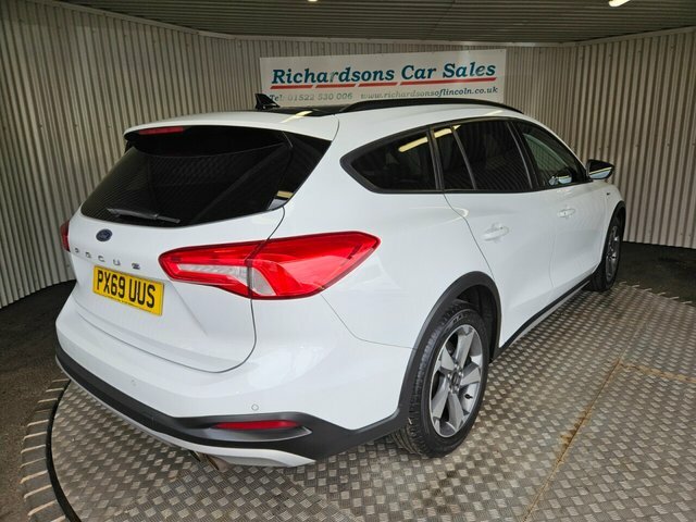 Ford Focus 1.0T Ecoboost Active Estate Euro White #3