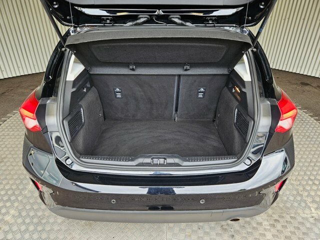 Ford Focus 1.0T Ecoboost Titanium Hatchback Black #5