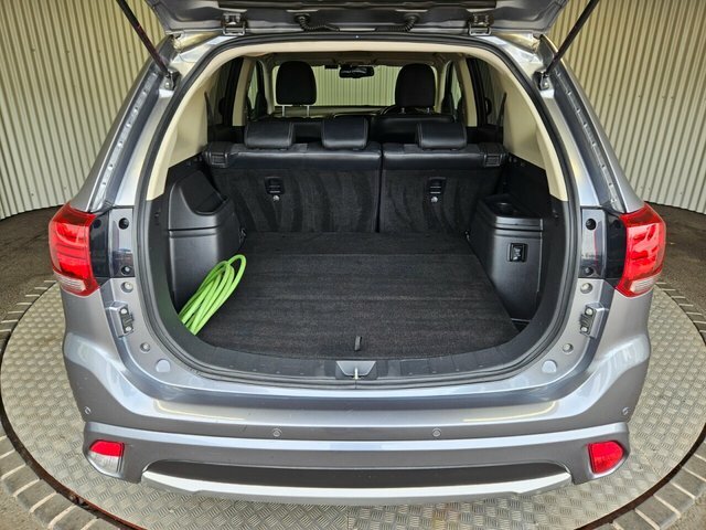 Mitsubishi Outlander 2.0H 12Kwh Gx3h Suv Plug-in Hybrid Cvt Grey #5
