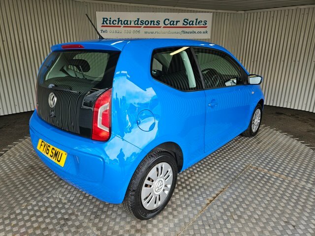Volkswagen Up 1.0 Move Up Hatchback Euro 6 6 Blue #3