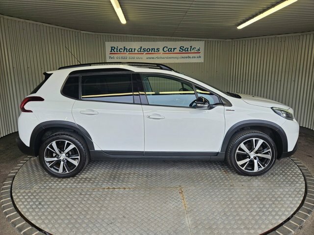Peugeot 2008 1.2 Puretech Gt Line Suv Euro 6 White #2