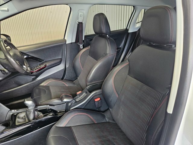 Peugeot 2008 1.2 Puretech Active Grey #34