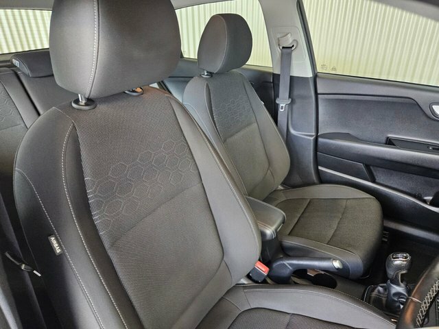 Kia RIO My20 1.25 1 83 Blue #25
