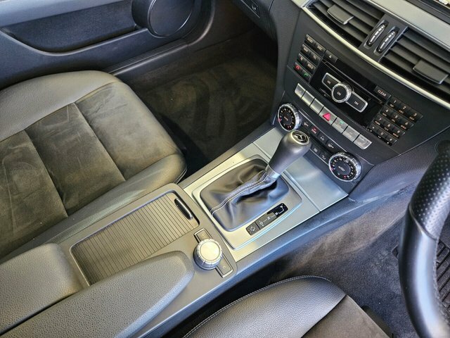 Mercedes-Benz C Class Bluetec Sport Silver #17