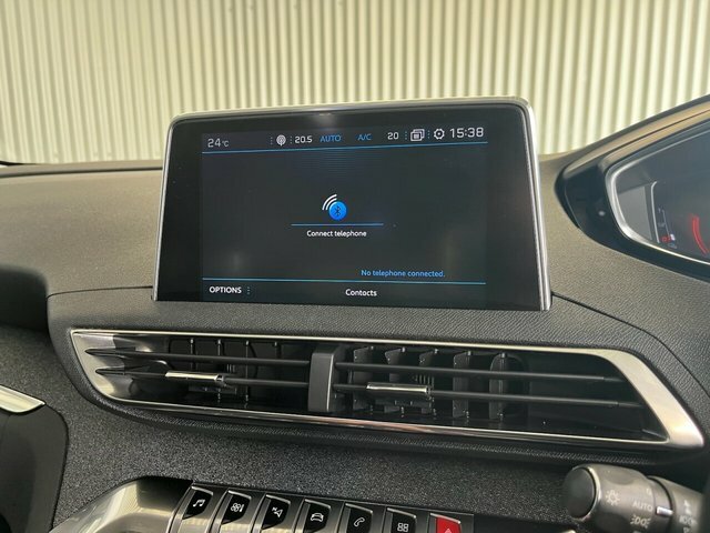 Peugeot 3008 Active Premium White #19