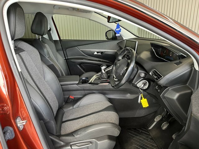 Peugeot 3008 Active Premium White #22