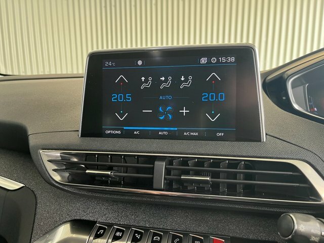 Peugeot 3008 Active Premium White #16