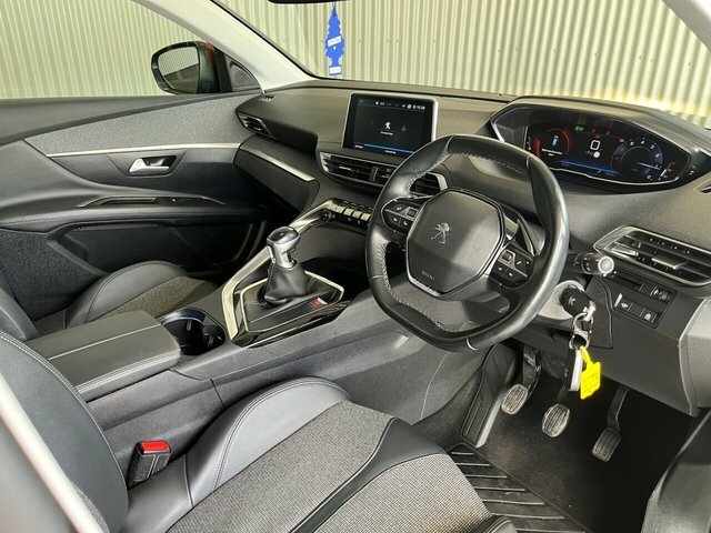 Peugeot 3008 Active Premium White #21