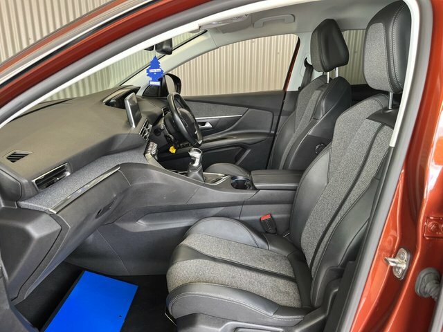 Peugeot 3008 Active Premium White #34