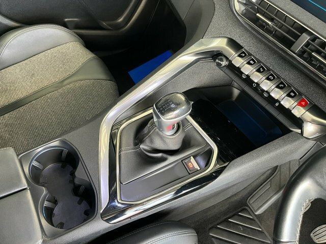 Peugeot 3008 Active Premium White #13