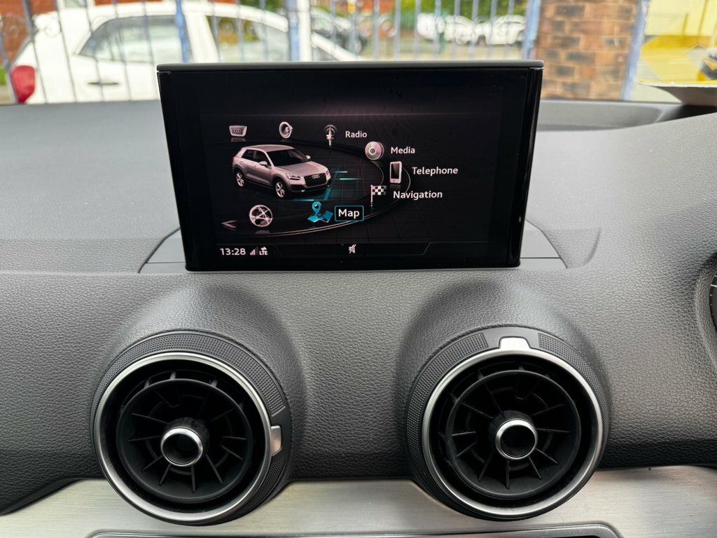 Audi Q2 1.4 Tfsi Sport Black #13