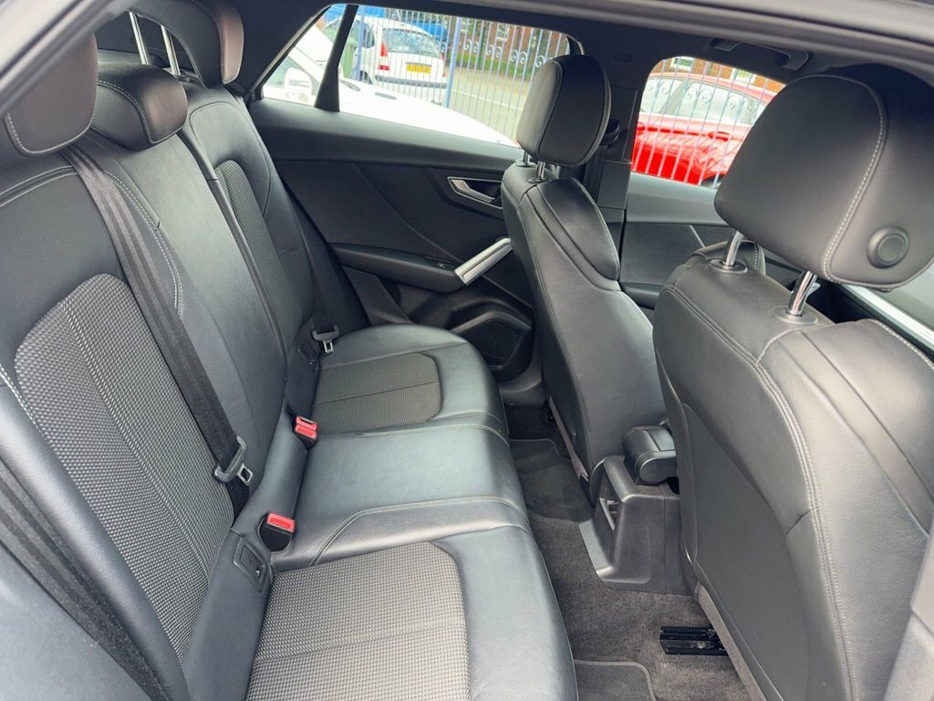Audi Q2 1.4 Tfsi Sport Black #10