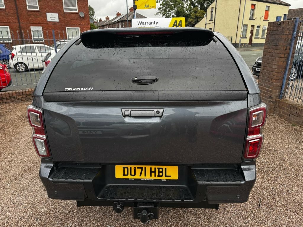 Isuzu D-Max 1.9L V-cross Grey #6