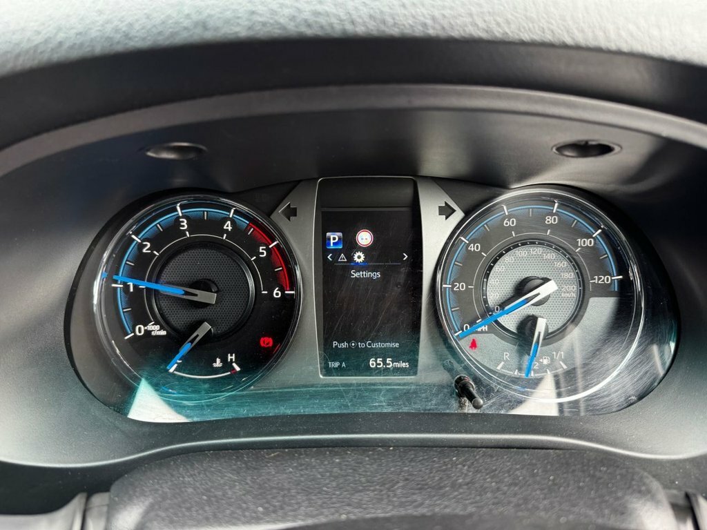 Toyota HILUX Pickup #15