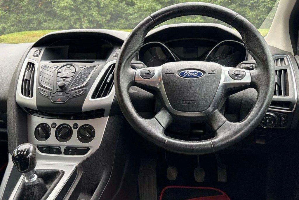 Ford Focus 1.0 125 Ecoboost Titanium X Brown #6