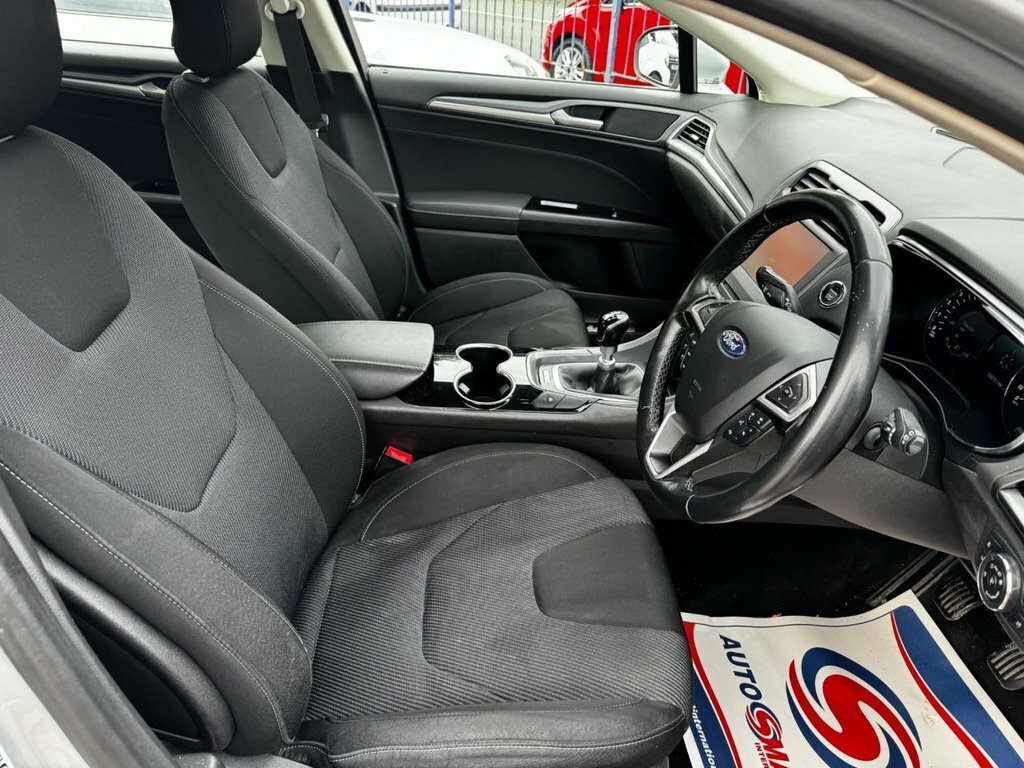 Ford Mondeo 2L Zetec Blue #8