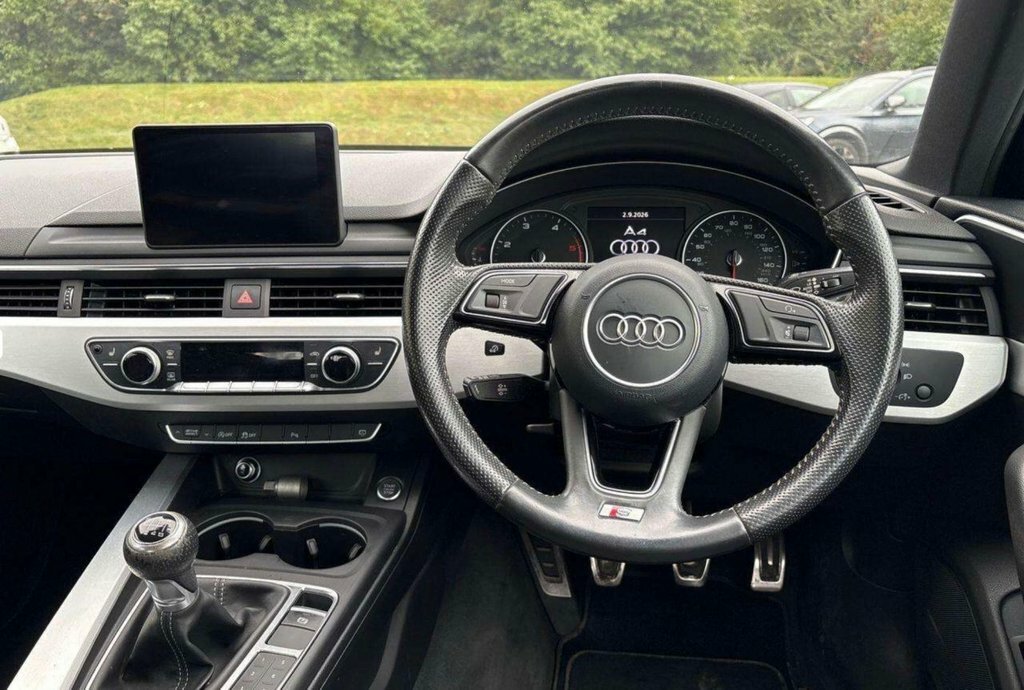 Audi A4 2L S Line Silver #6