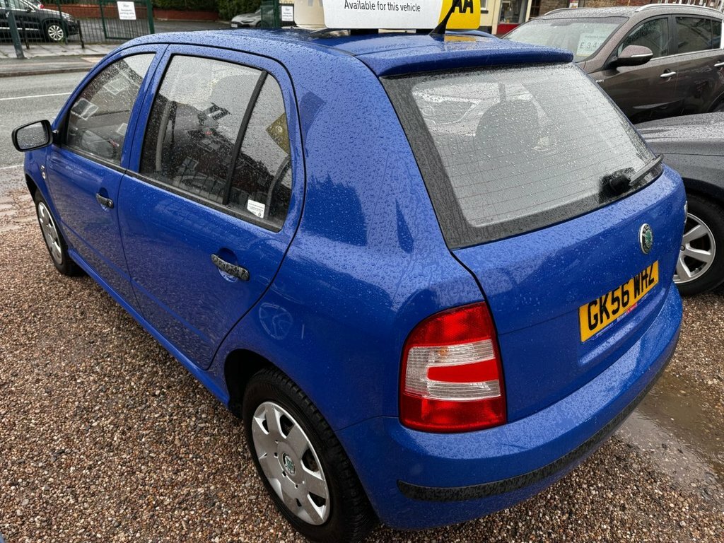 Skoda Fabia 1.2L Classic Blue #3