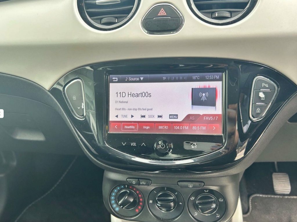 Vauxhall Adam 1.4 16V Glam Euro 5 White #10