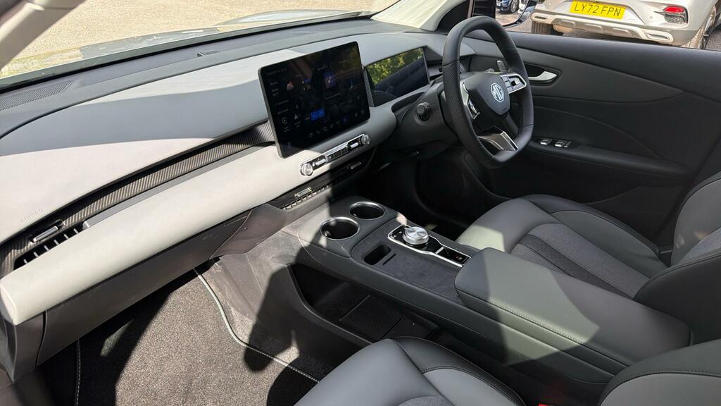 MG MGS5 64Kwh Trophy Long Range Suv 231 #2