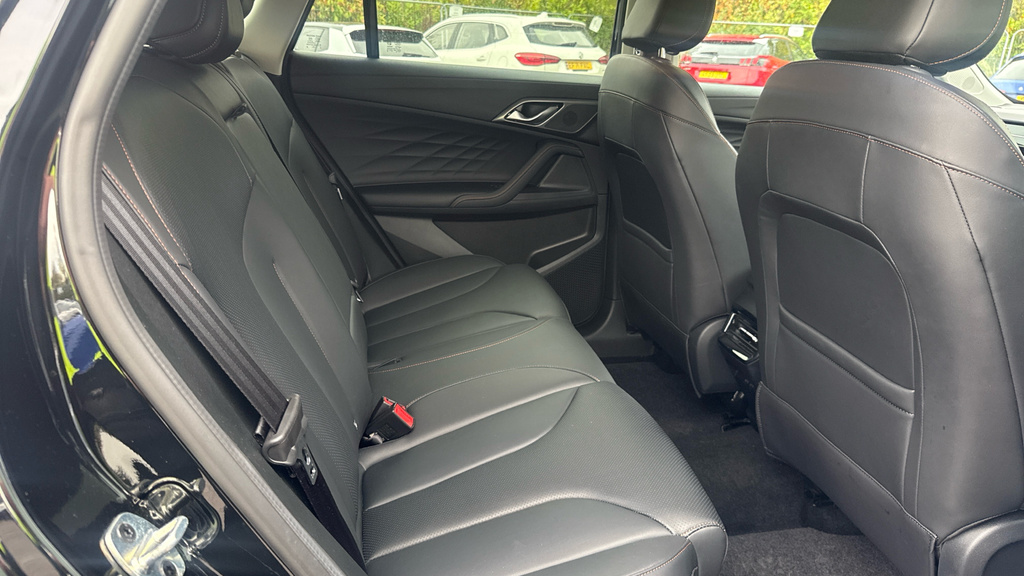 MG HS 1.5 T-gdi Se Dct Silver #9