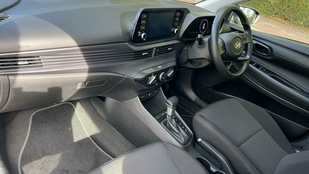 Hyundai I20 1.0 T-gdi Mhev Se Connect Hatchback Hyb Black #2
