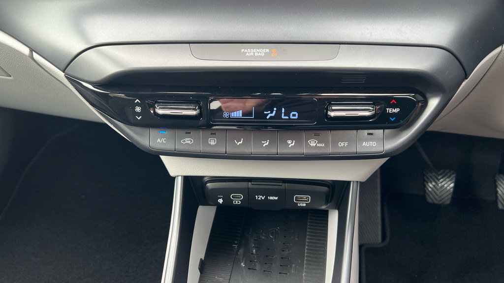 Hyundai I20 Black Line Green #20