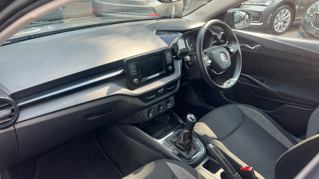 Skoda Fabia 1.0 Mpi Se Comfort Hatchback Eur Grey #2
