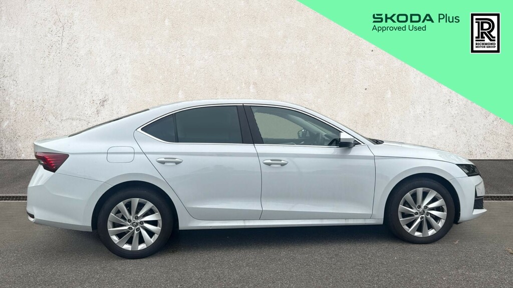 Skoda Octavia 1.5 Tsi E-tec Mhev Act Se L Hatchback H White #4