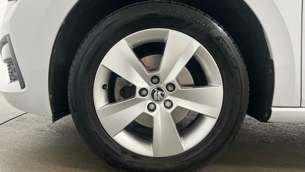 Skoda Scala 1.0 Tsi 95 Se White #15