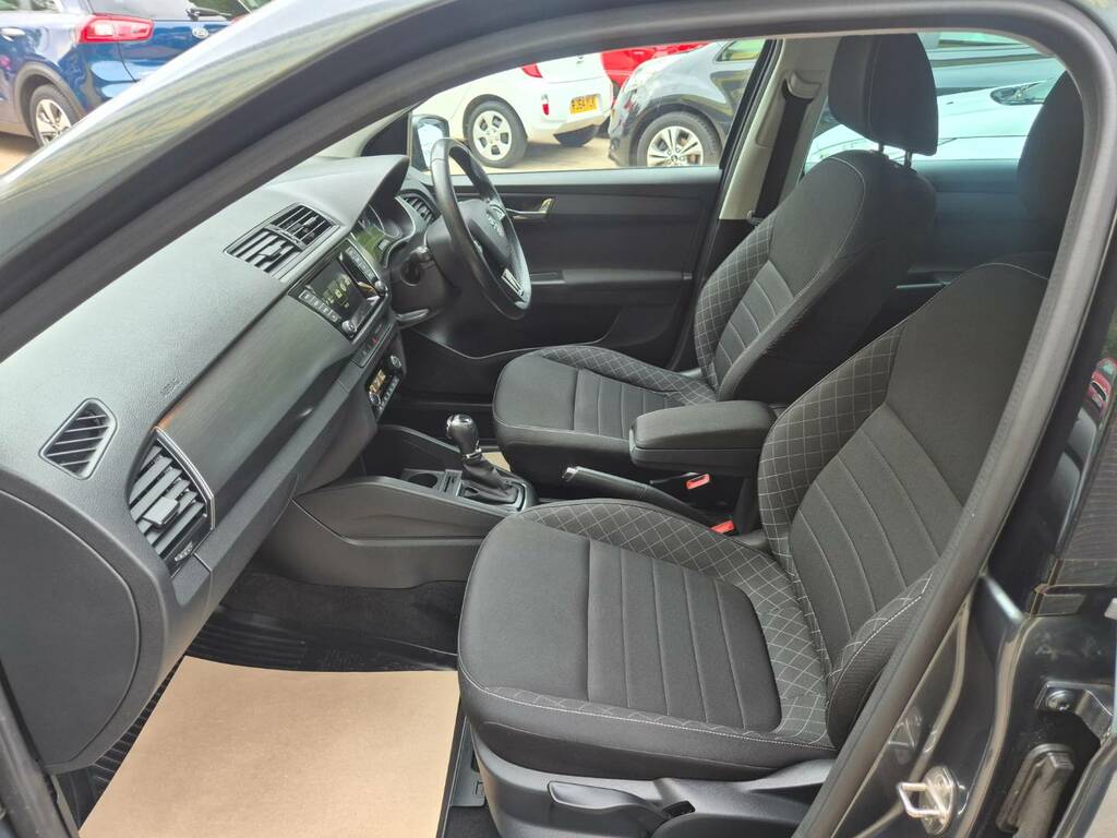 Skoda Fabia Se Blue #37