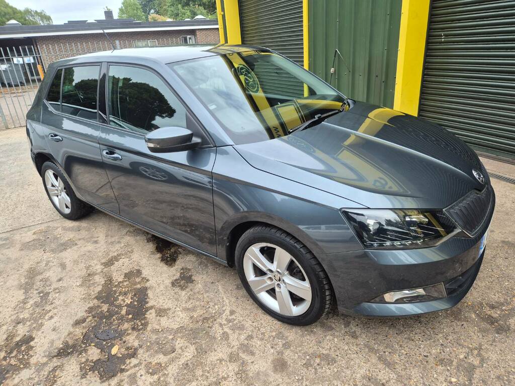 Skoda Fabia 1.2 Tsi Se L Dsg Grey #6