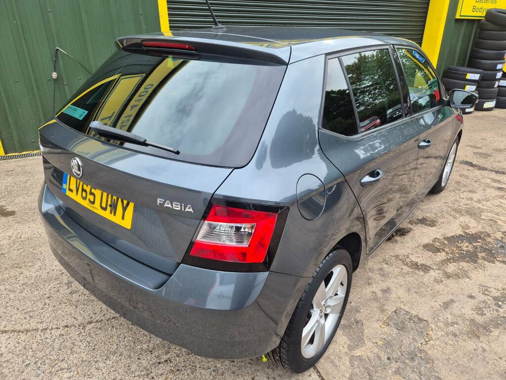 Skoda Fabia Se Blue #8