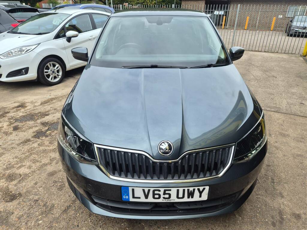 Skoda Fabia 1.2 Tsi Se L Dsg Grey #2