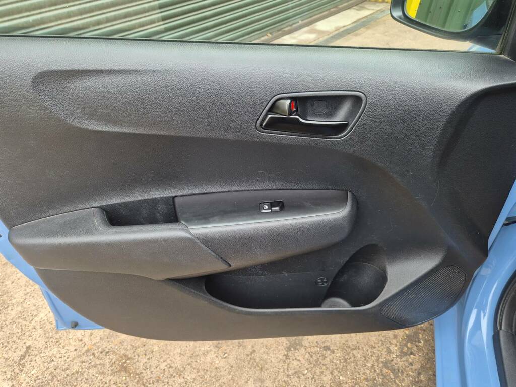 Kia Picanto 1L 2 Blue #37