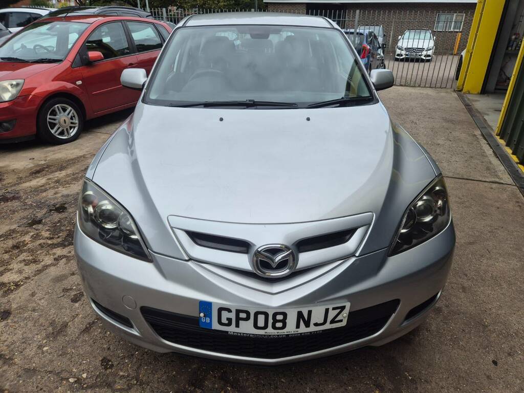 Mazda 3 1.6 Takara Silver