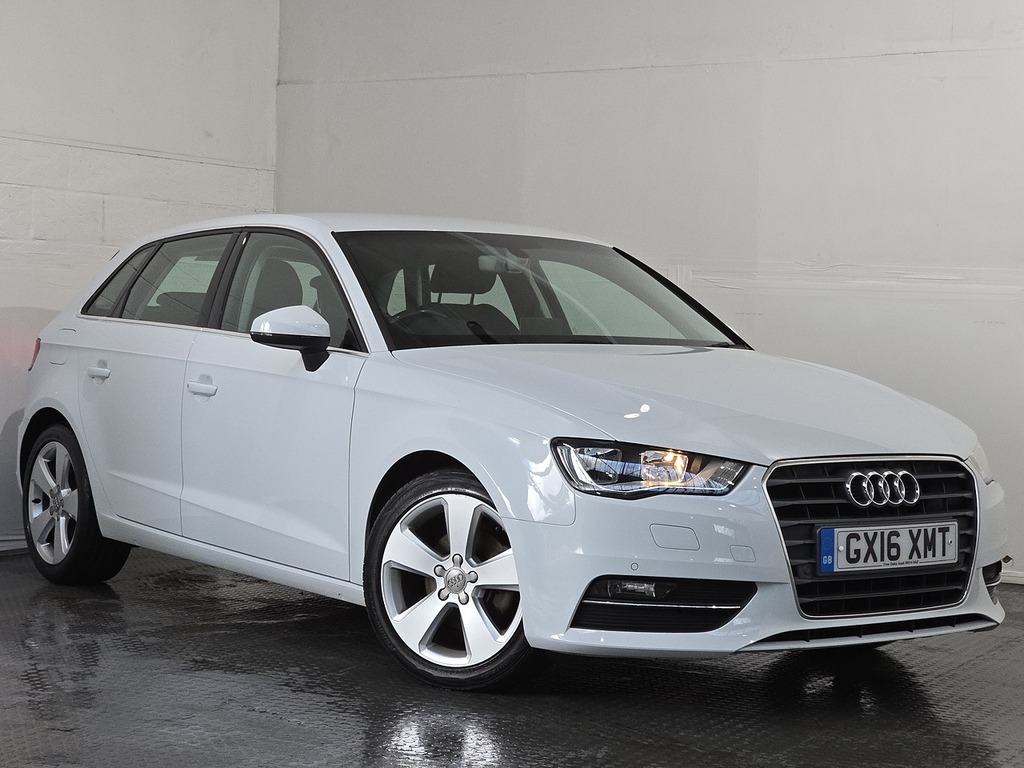 Audi A3 Tfsi Cod Sport White #3