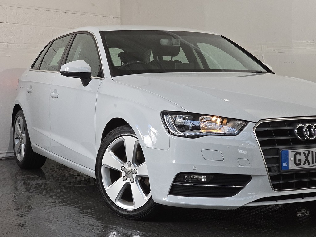 Audi A3 Tfsi Cod Sport White #5