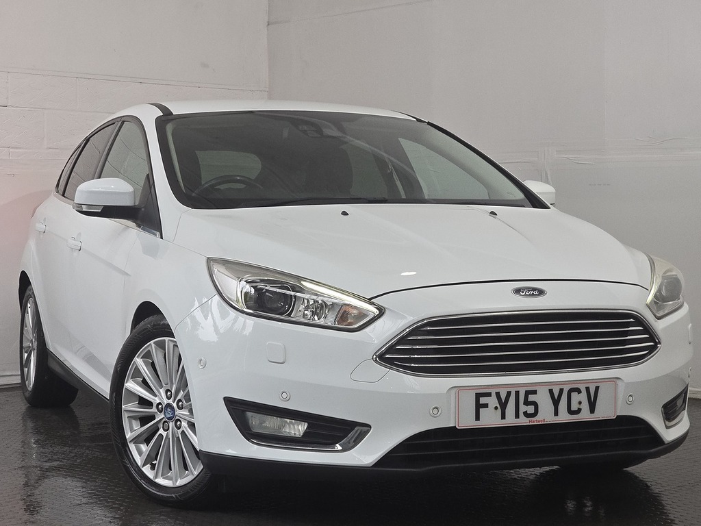 Ford Focus T Ecoboost Titanium X White