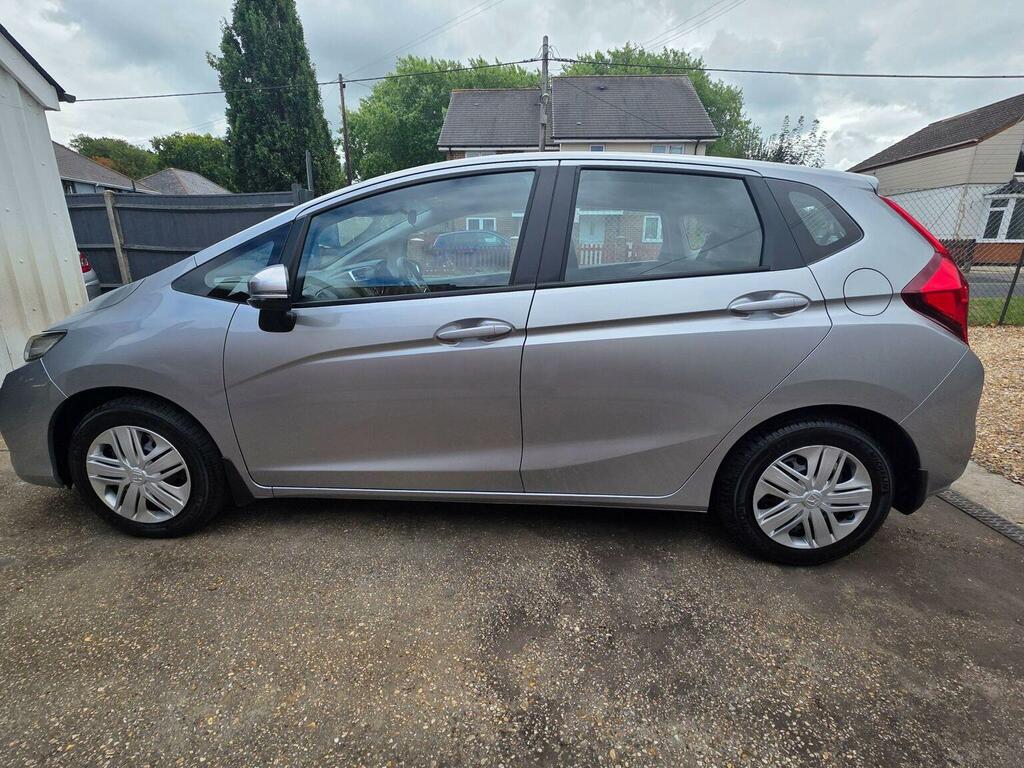 Honda Jazz Hatchback 1.3 I-vtec S Euro 6 Ss 201818 Silver #6