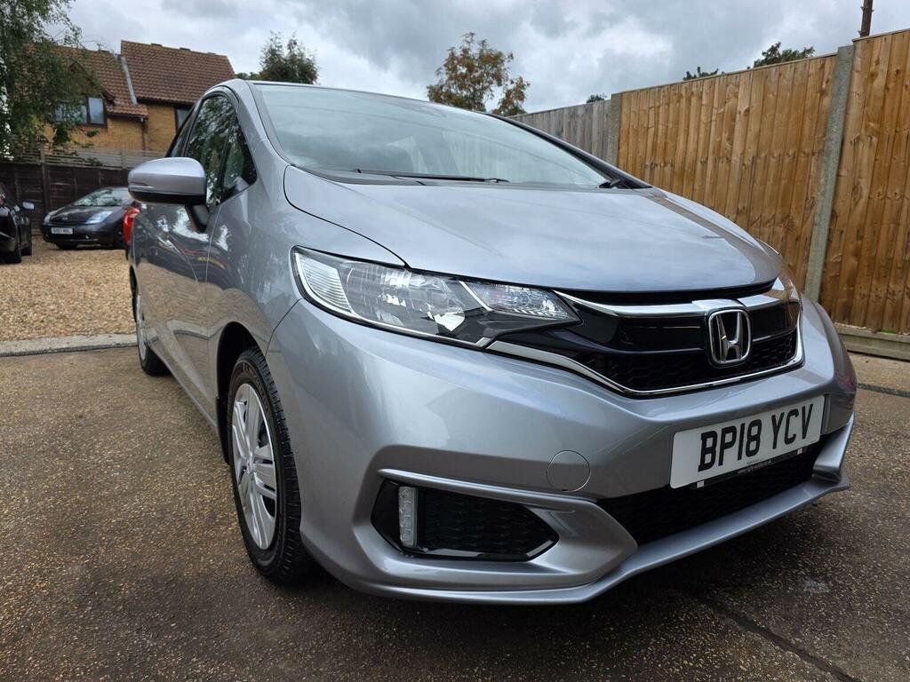 Honda Jazz Hatchback 1.3 I-vtec S Euro 6 Ss 201818 Silver