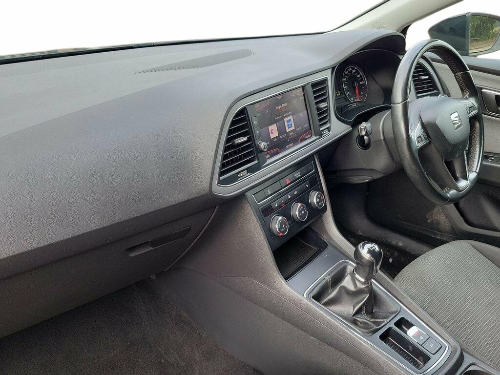 Seat Leon 1.6 Tdi Se Dynamic Technology - 2017 67 YB67YKN Black #2