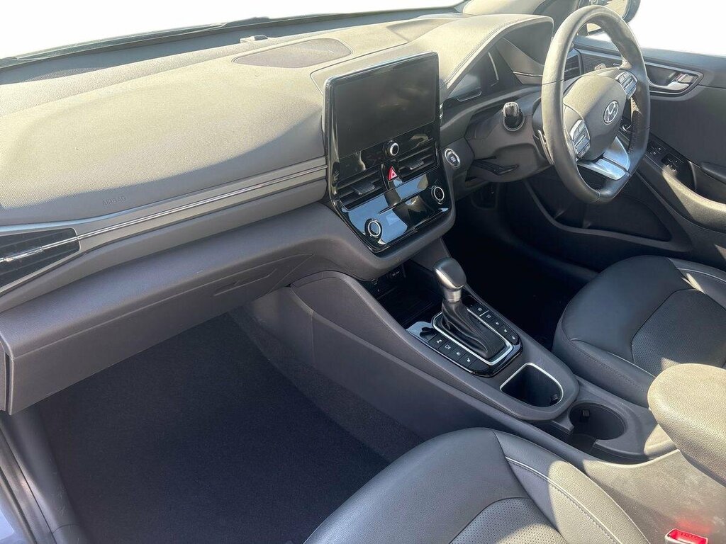 Hyundai Ioniq 1.6 H-gdi Premium Se Dct - 2020 20 Grey #2