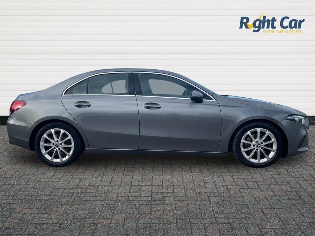 Mercedes-Benz A Class A200 Sport Black #4