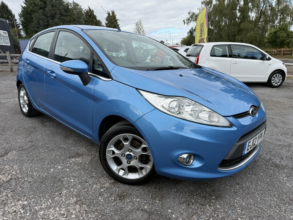 Ford Fiesta 1.4 Titanium Hatchback 149 G Black #1