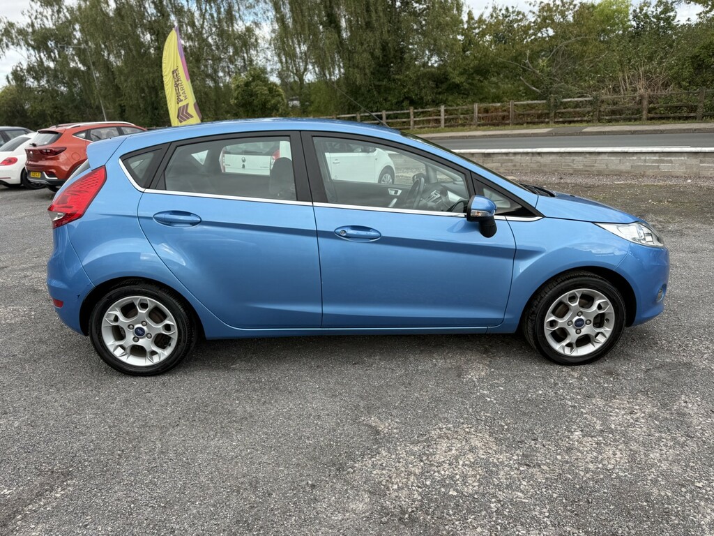 Ford Fiesta 1.4 Titanium Hatchback 149 G Black #17