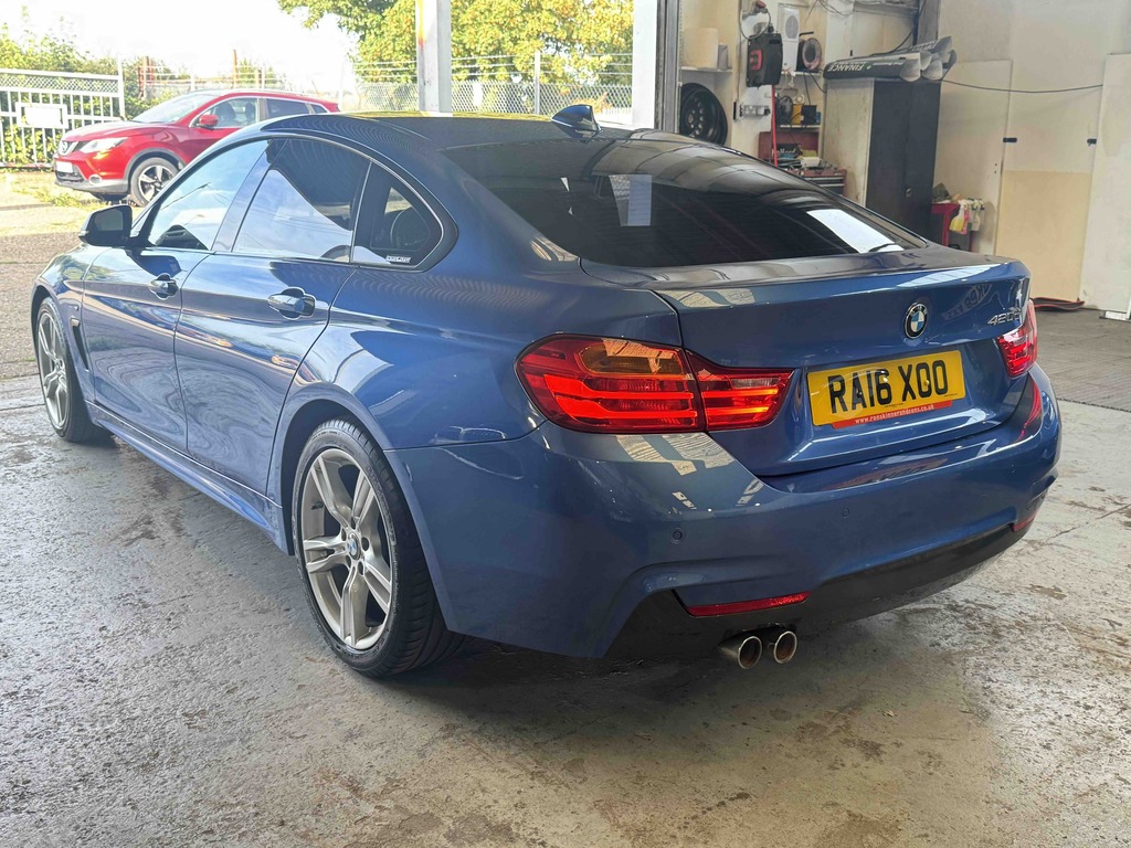 BMW 4 Series 420D M Sport Hatchback Blue #4