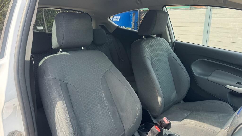 Ford Fiesta 1.4 Titanium Black #14