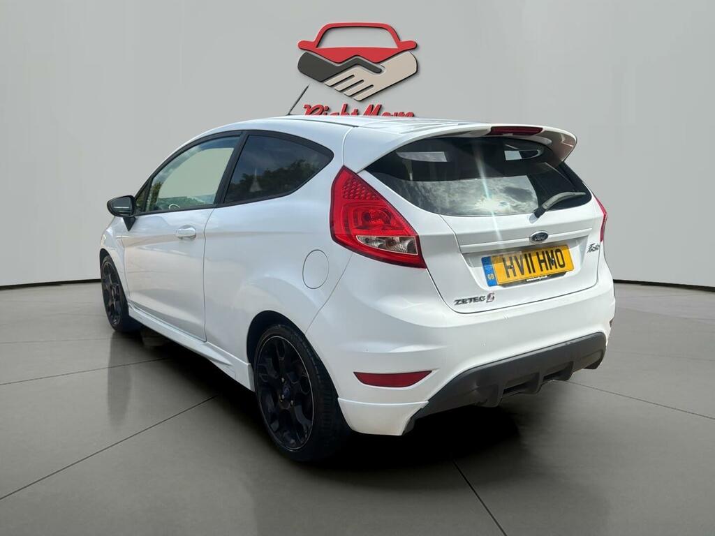 Ford Fiesta 1.4 Titanium Black #3