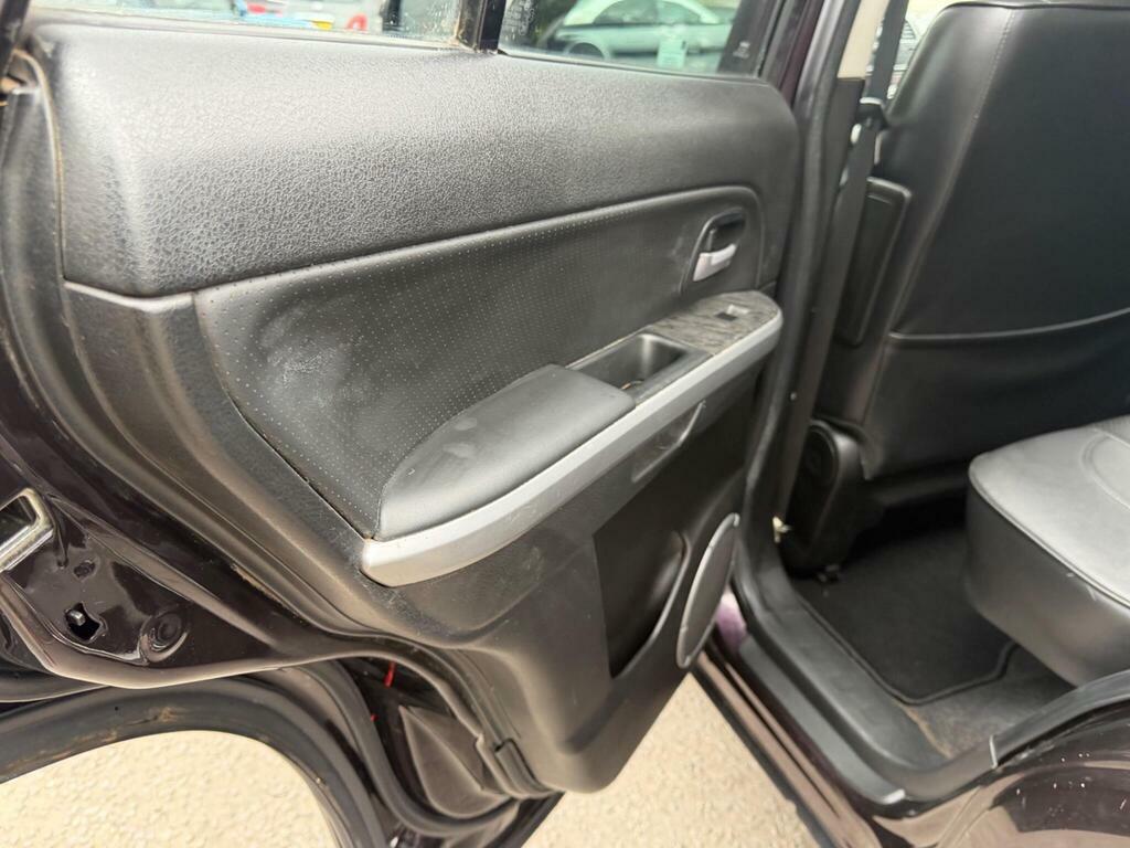 Suzuki Grand Vitara X-ec Beige #10
